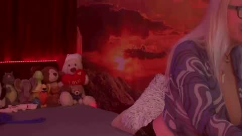 Monika    online show from February 14, 2025, 7:38 am