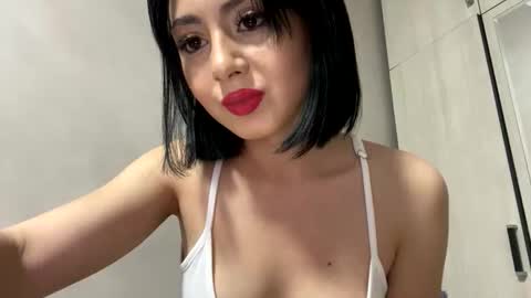 Snapshot of monika_dance7 chatting on March 25, 2026, 10:05 pm monika_dance7 online show from March 25, 2026, 10:05 pm