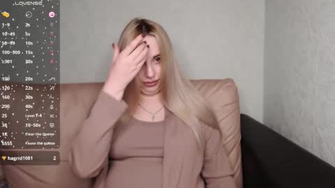 Monika online show from October 31, 2025, 1:45 pm