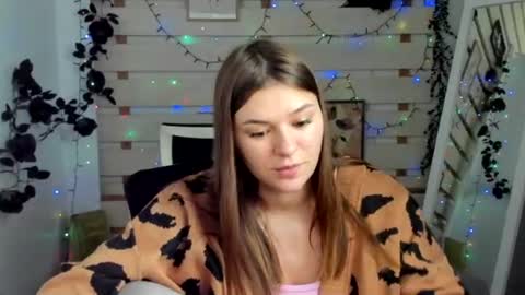 Monika online show from April 6, 2026, 12:28 pm