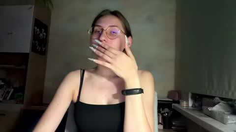 Snapshot of monikakotts chatting on July 11, 2026, 7:27 pm Mia online show from July 11, 2026, 7:27 pm