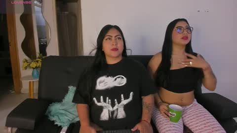 monikk__harrison online show from December 18, 2025, 12:00 pm