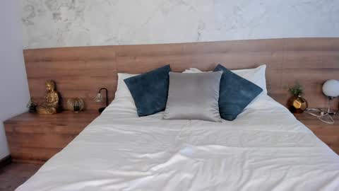 Monique  online show from January 31, 2025, 7:29 pm