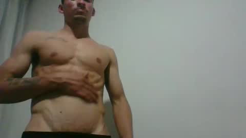 monito_hot17 online show from December 5, 2025, 4:54 am