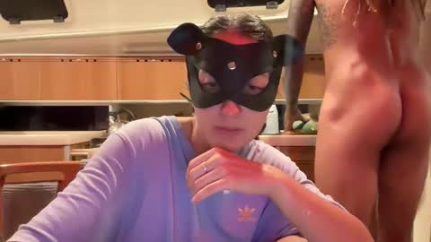 Snapshot of monkandmia chatting on October 17, 2025, 4:26 am Monk and Mia online show from October 17, 2025, 4:26 am