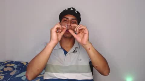 simon dice online show from November 18, 2025, 8:35 pm