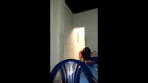 monosqui13 online show from February 27, 2026, 12:49 pm