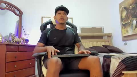 monsoon_the_best online show from March 15, 2026, 2:50 am