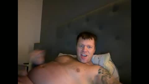 Snapshot of monster_d_ chatting on October 17, 2025, 2:37 am Monster D online show from October 17, 2025, 2:37 am