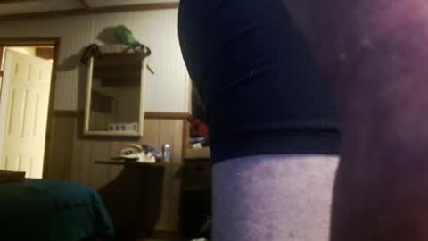 Kingalby817 online show from December 17, 2024, 7:29 am