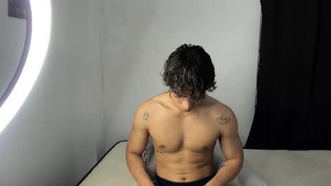 Snapshot of montes_juan chatting on September 11, 2025, 6:52 pm montes_juan online show from September 11, 2025, 6:52 pm