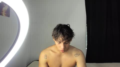 Snapshot of montes_juan chatting on September 12, 2025, 7:03 pm montes_juan online show from September 12, 2025, 7:03 pm
