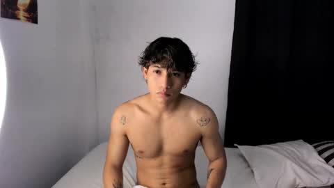 Snapshot of montes_juan chatting on September 19, 2025, 1:40 am montes_juan online show from September 19, 2025, 1:40 am