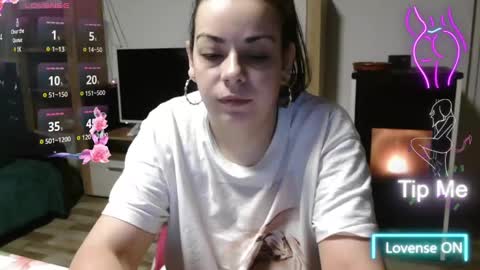 Monse online show from March 2, 2025, 5:36 pm