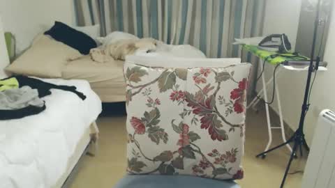 Monse online show from March 21, 2026, 8:23 pm