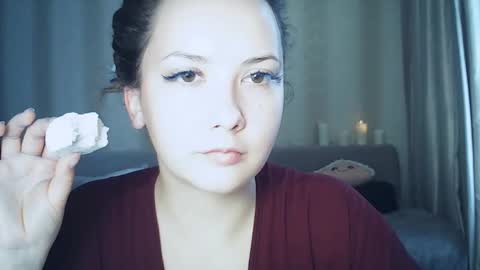 moodiemira online show from February 24, 2026, 1:31 pm