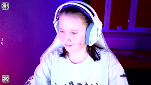 Lola online show from February 4, 2026, 2:56 pm