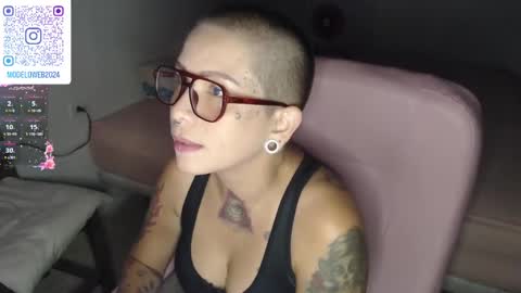 Luna online show from February 7, 2025, 10:20 pm