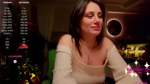 Snapshot of moon_deity chatting on February 14, 2025, 7:23 pm Luna online show from February 14, 2025, 7:23 pm