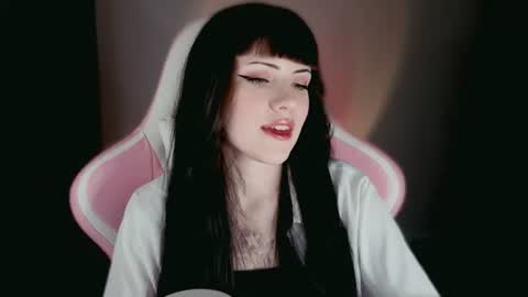 Snapshot of moon_velvet chatting on June 20, 2026, 9:06 pm sophie online show from June 20, 2026, 9:06 pm