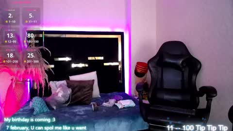 Moon Water   online show from February 6, 2026, 11:13 am