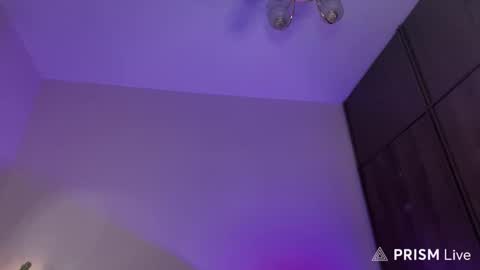 Cinna online show from October 5, 2025, 6:06 pm