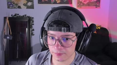 Clove online show from February 18, 2026, 5:36 am