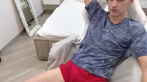 Stan online show from November 29, 2025, 8:28 am