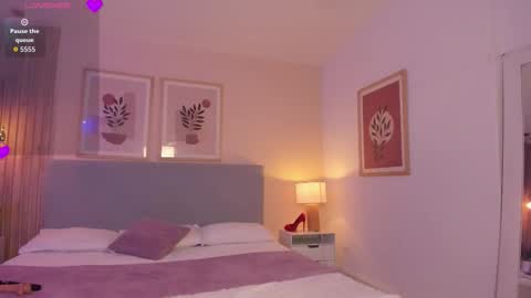 moonofhades online show from March 25, 2026, 4:40 am