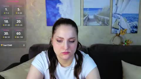 Lina online show from November 4, 2025, 2:43 am