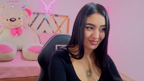 Moon  online show from September 18, 2025, 7:38 pm
