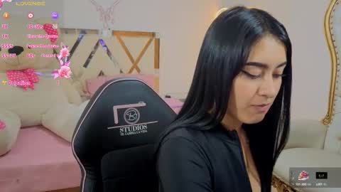 Moon  online show from September 22, 2025, 7:38 pm