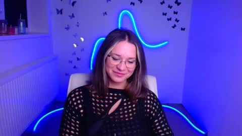 Susanna online show from December 4, 2025, 6:34 am