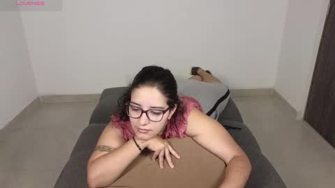 Snapshot of moonwoman_ chatting on October 6, 2025, 1:14 am Moon Woman online show from October 6, 2025, 1:14 am