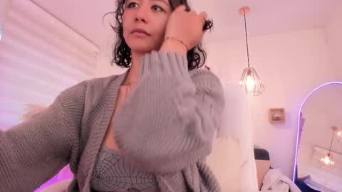 Michelle online show from December 14, 2025, 12:21 pm