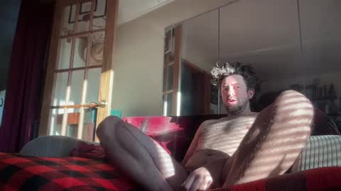 Moon online show from December 2, 2024, 3:25 pm