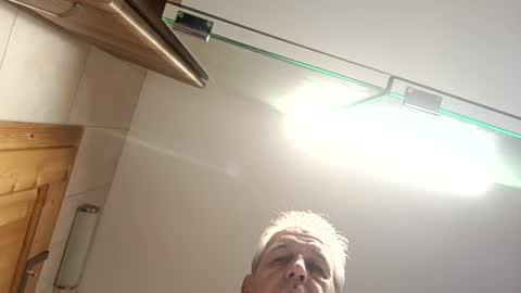 moos1 online show from July 16, 2026, 4:51 am