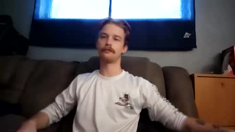 M00SE online show from November 7, 2025, 4:40 pm