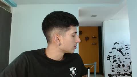 Snapshot of mor_tokens_mor_hot chatting on January 9, 2025, 2:40 pm Sebas y Gaby online show from January 9, 2025, 2:40 pm