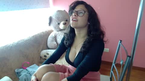 Mora Haze 3 online show from December 16, 2024, 7:43 pm