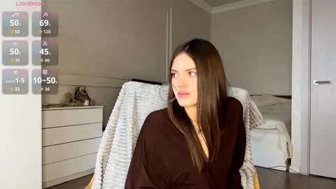 Snapshot of moraimfeld chatting on October 6, 2025, 6:11 am Fleyva online show from October 6, 2025, 6:11 am