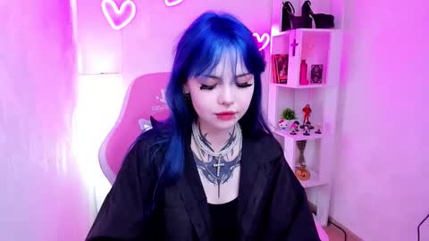 Morana online show from December 5, 2025, 2:20 am