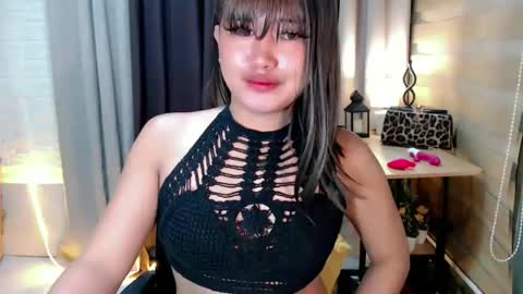 Snapshot of morenaaries12 chatting on September 17, 2025, 8:21 pm MIA online show from September 17, 2025, 8:21 pm