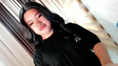 MIA online show from November 22, 2025, 11:37 pm