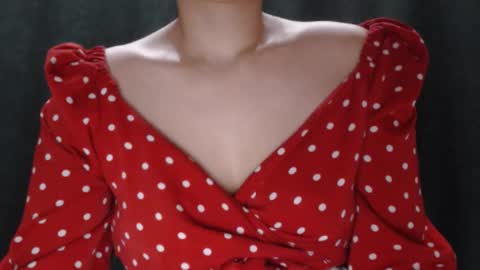 monika online show from September 14, 2025, 1:32 pm