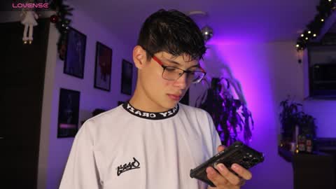   online show from January 18, 2025, 1:30 am