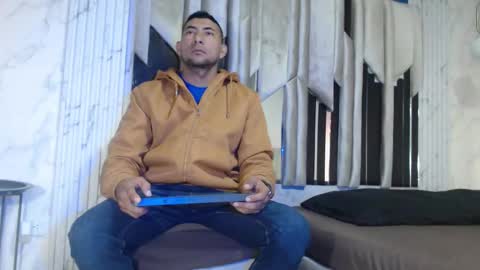 MORGAN AND MEGAN online show from October 11, 2025, 11:31 am