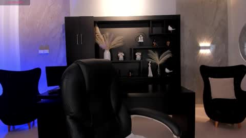 Morgan Hicks online show from September 29, 2025, 3:33 am