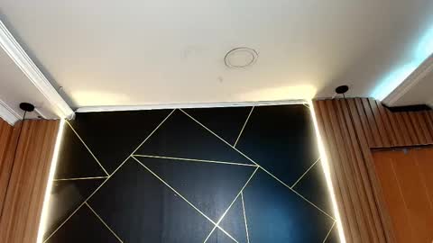 Moriah online show from February 28, 2026, 12:06 pm