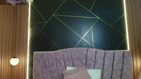 Moriah online show from March 20, 2026, 12:10 pm